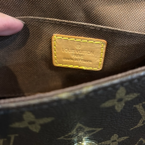 Authentic Louis Vuitton Monogram Tikal Shoulder Bag *READ* - Picture 11 of 15